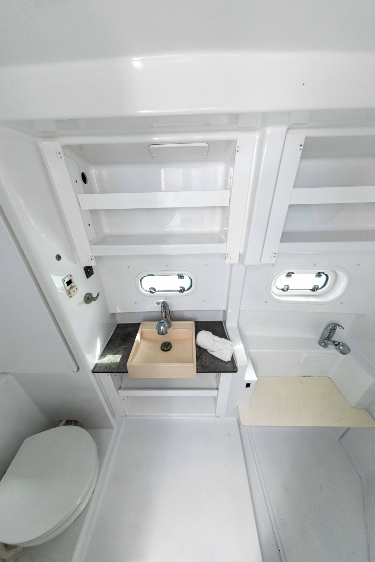 Onboard the 40' Catamaran Bali